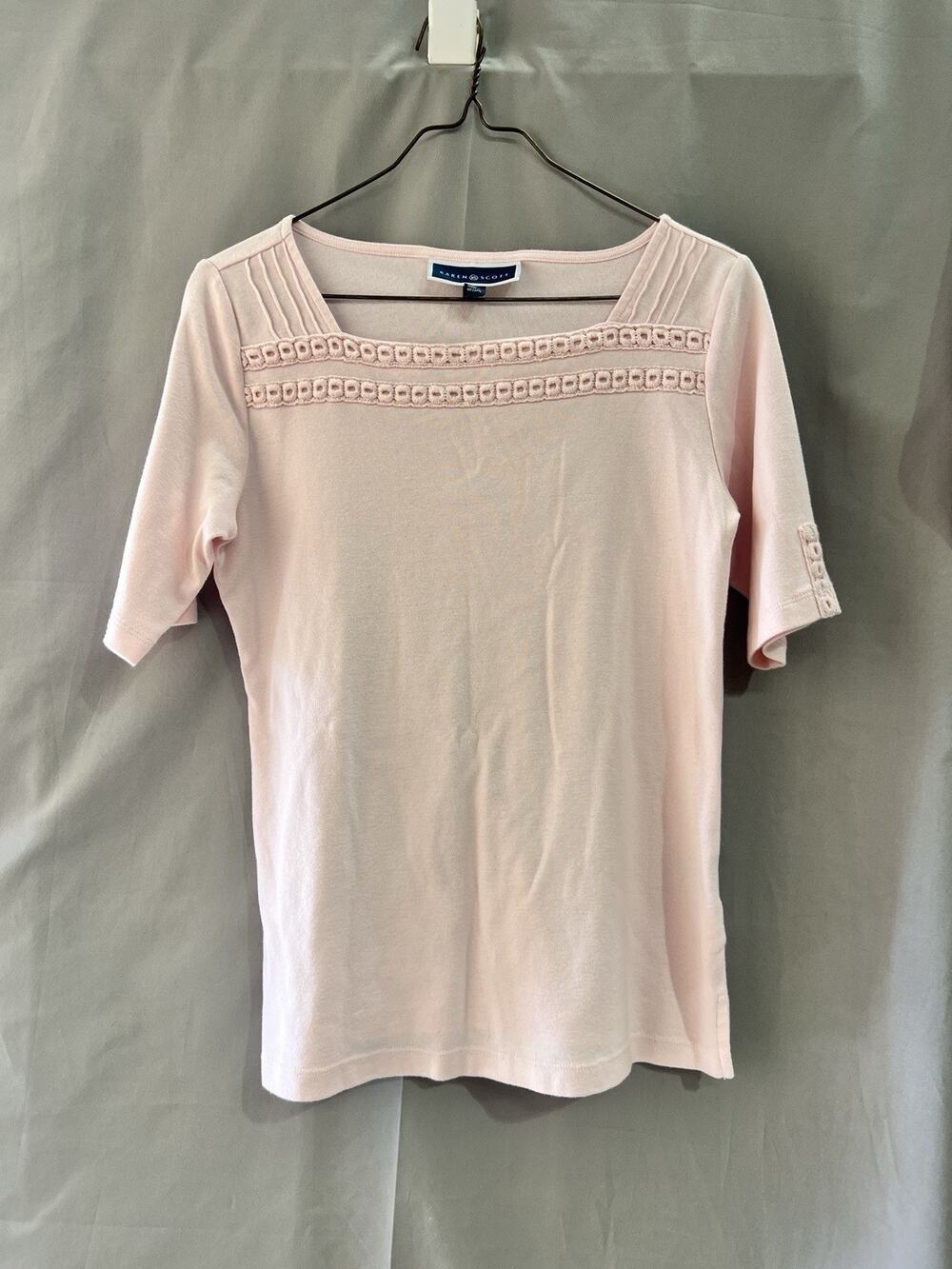 Karen Scott brand light pink short-sleeve top Size XS TG2133 Babydoll Coquette